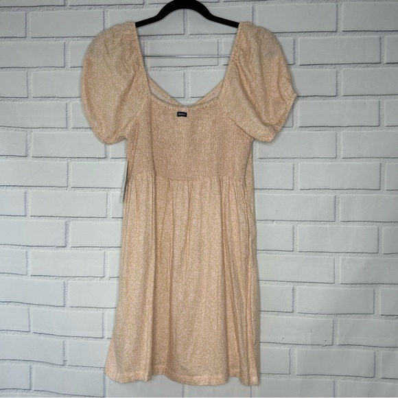 RVCA Lovesong Dress size Medium - Picture 6 of 9